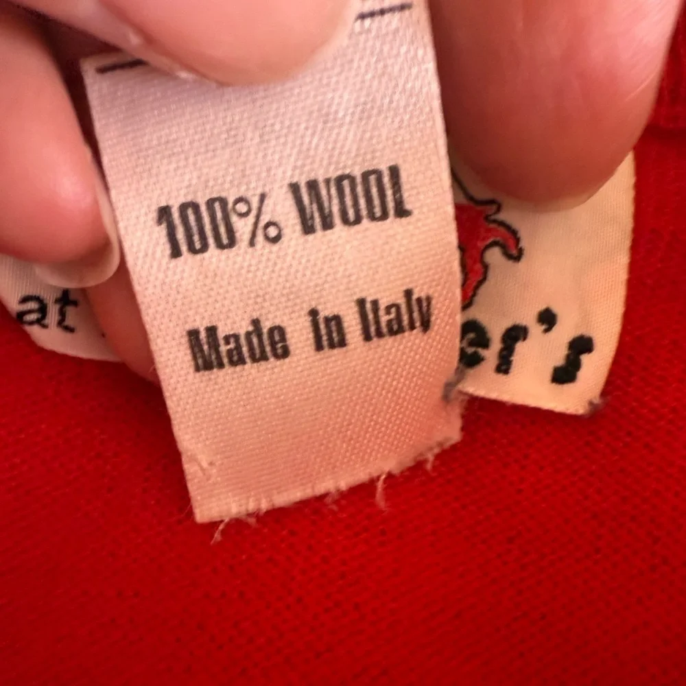 Sweater for Men imported exclusively from italy At Alexander red 100% wool red L